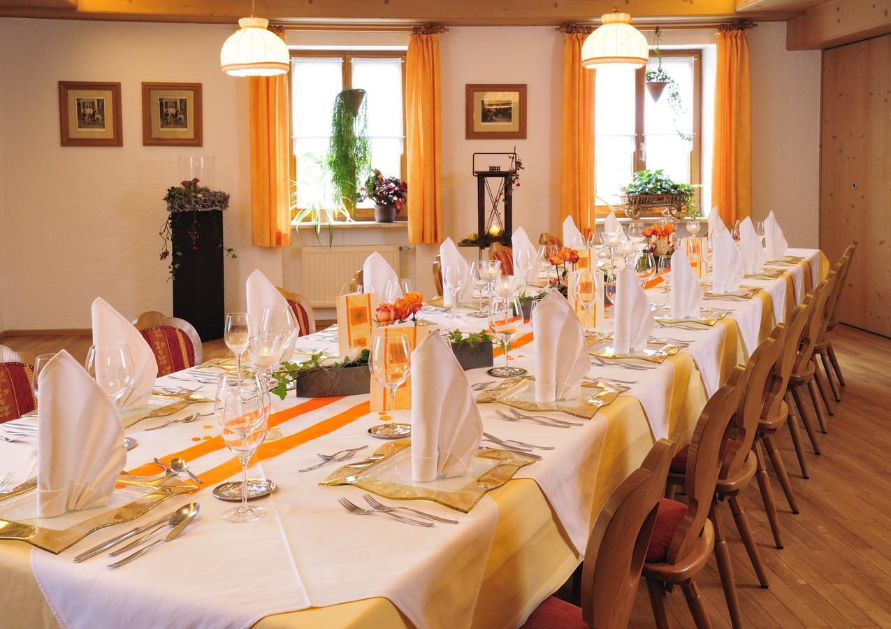 Landhotel Gruener Baum Westendorf  Buitenkant foto